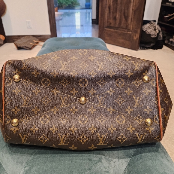 Louis Vuitton Tivoli shoulder bag - Picture 6 of 11
